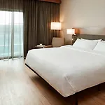 Ac Hotel By Marriott Cincinnati At The Banks