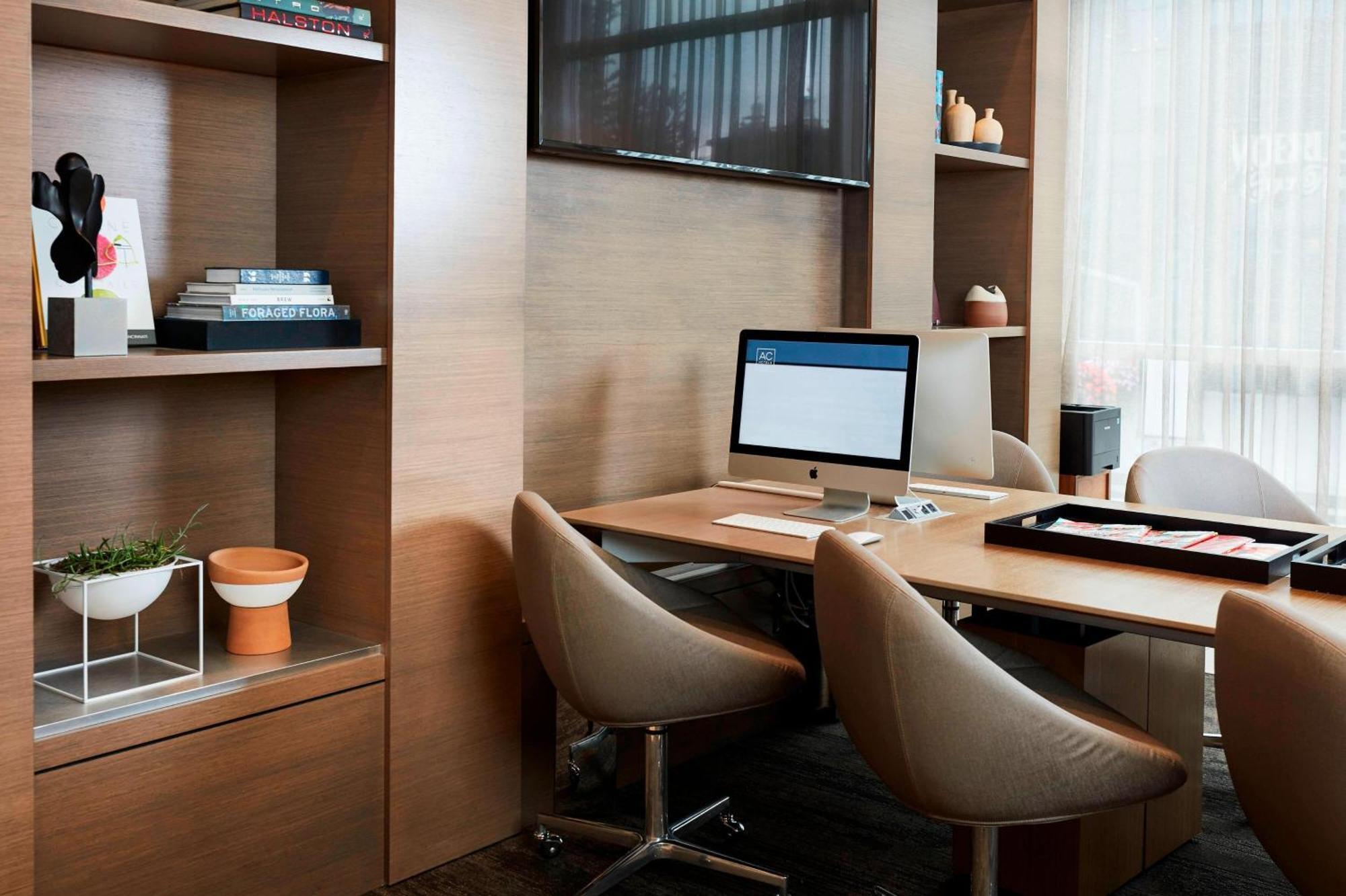 Ac By Marriott At The Banks 4*